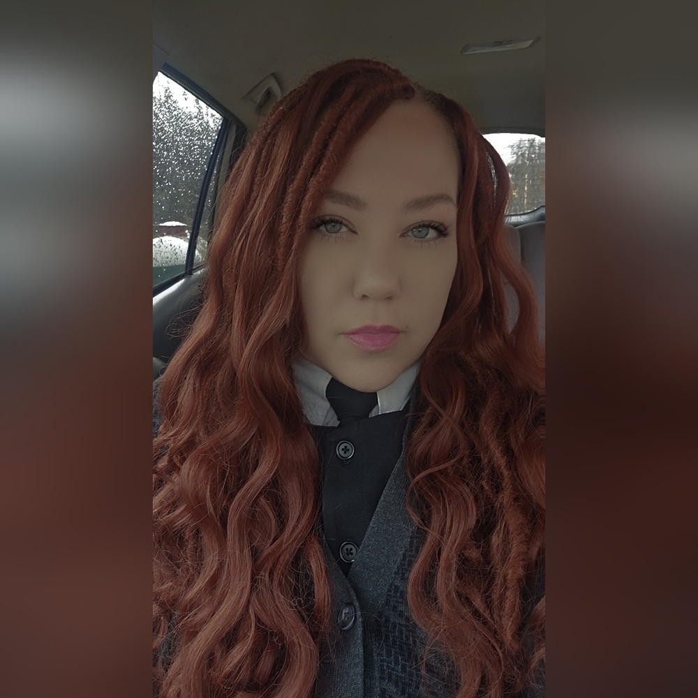 Meet your Posher, Nikki